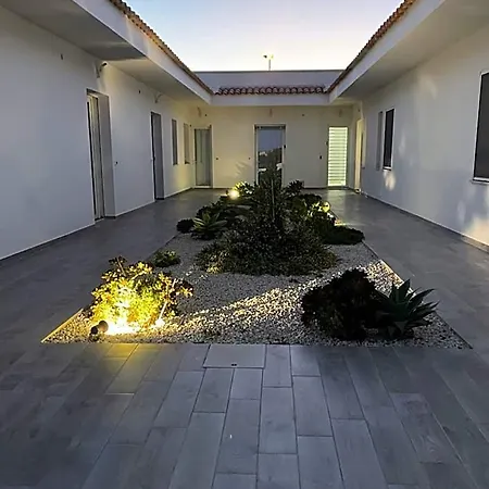 מלון Casa Marianelli 4*